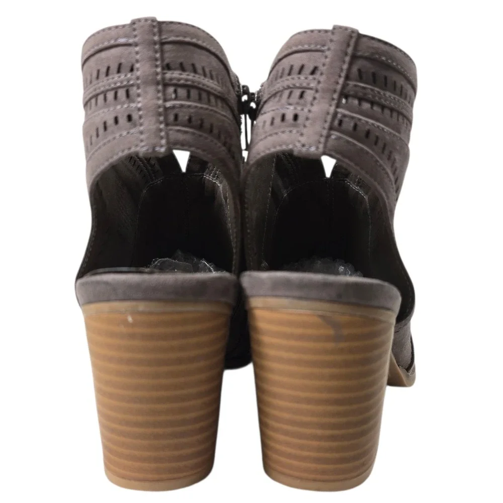 Sonoma Women's Taupe Gray Faux Suede Peep Toe Heeled Booties‎ Ankle Boots